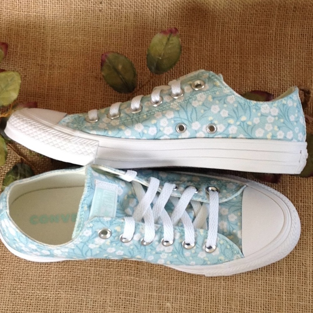Converse Women's Ditsy Floral Sneakers Ocean Mint (Green) Color EUC Size 7 - Picture 7 of 10